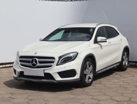 Mercedes-Benz GLA - 2016