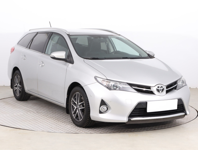 Toyota Auris 2014