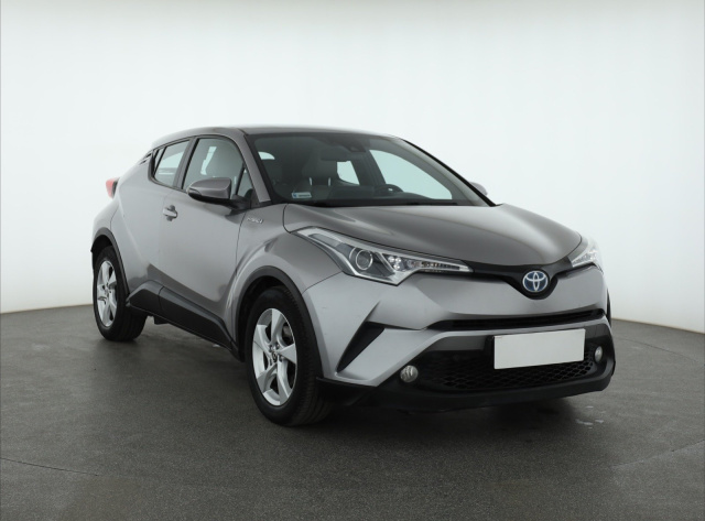Toyota C-HR 2016