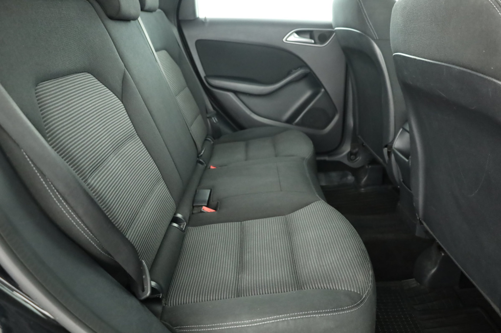 Mercedes-Benz B