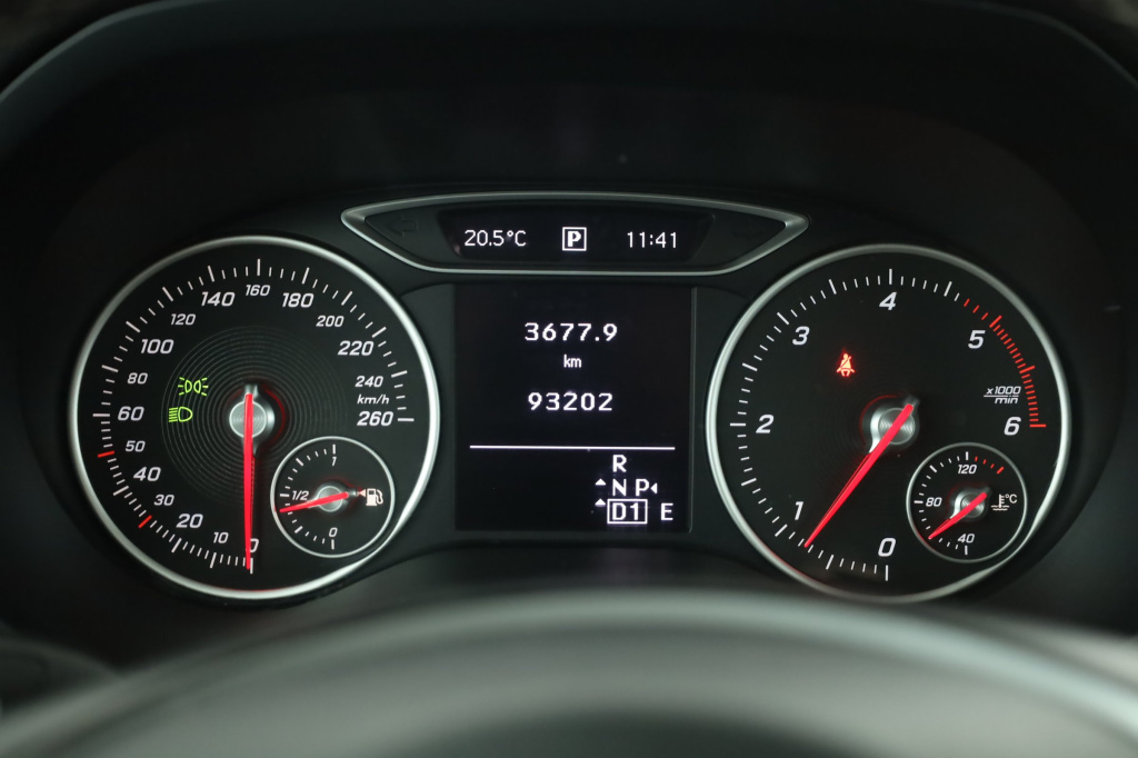 Mercedes-Benz B