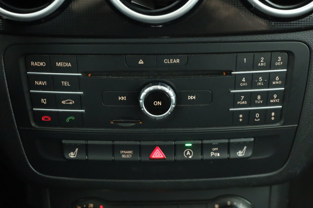 Mercedes-Benz B
