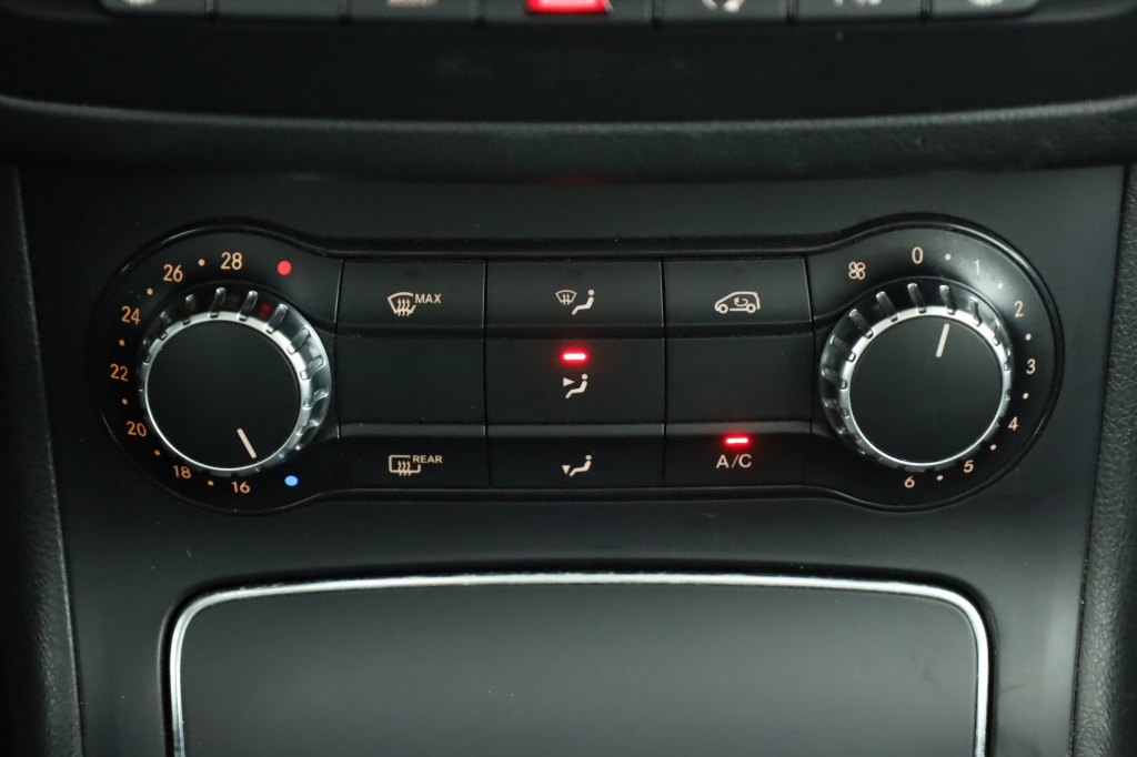 Mercedes-Benz B