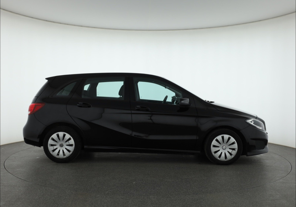 Mercedes-Benz B