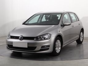 Volkswagen Golf - 2016