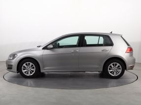Volkswagen Golf - 2016