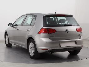 Volkswagen Golf - 2016