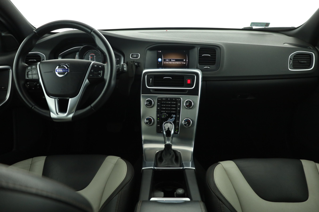 Volvo V60 Cross Country