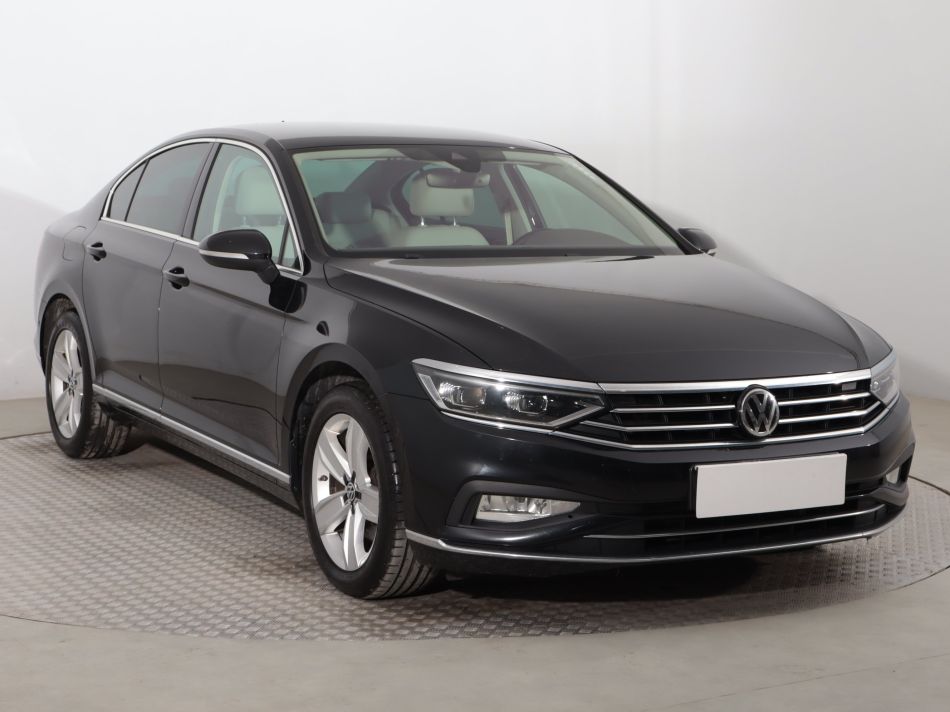 Volkswagen Passat - 2019