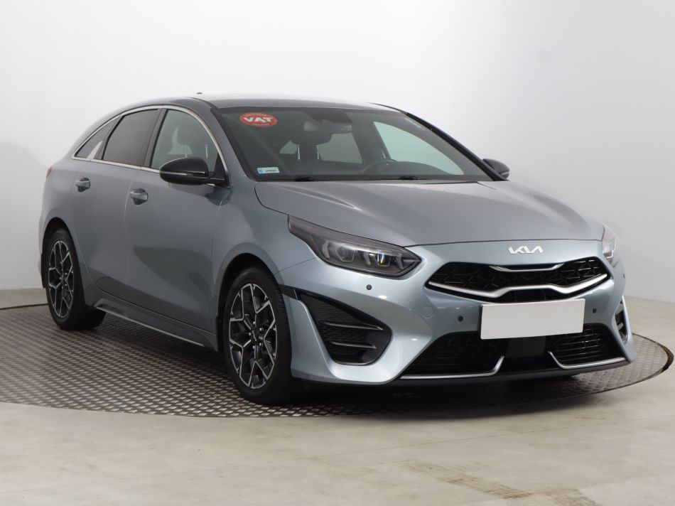 Kia ProCeed - 2022