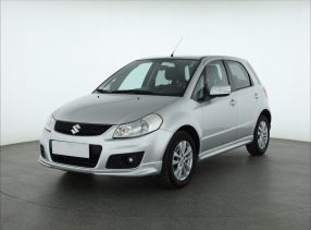 Suzuki SX4 - 2013