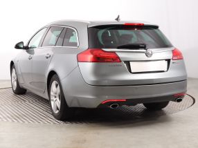 Opel Insignia - 2012