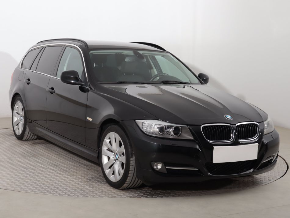 BMW 3 - 2012