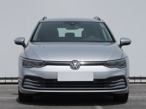 Volkswagen Golf - 2021
