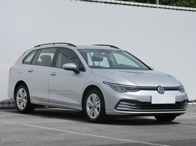 Volkswagen Golf 2021