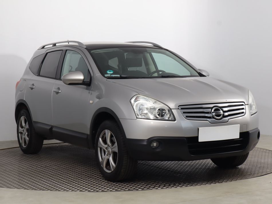 Nissan Qashqai+2 - 2009