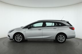 Opel Astra - 2021
