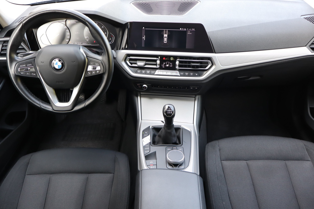 BMW 3