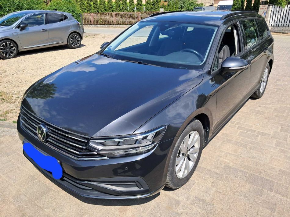 Volkswagen Passat - 2021