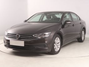 Volkswagen Passat - 2020