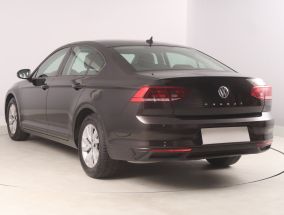 Volkswagen Passat - 2020