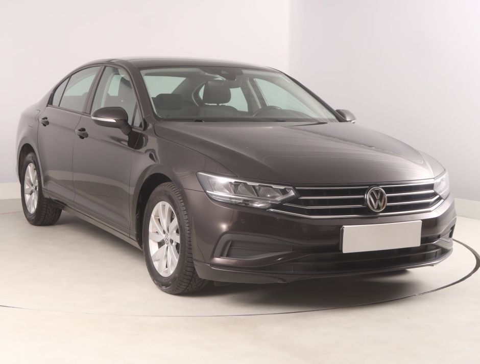 Volkswagen Passat - 2020