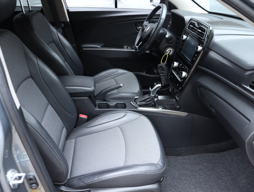 Ssang Yong Tivoli