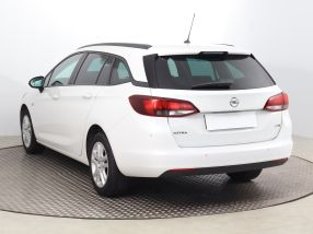 Opel Astra - 2017