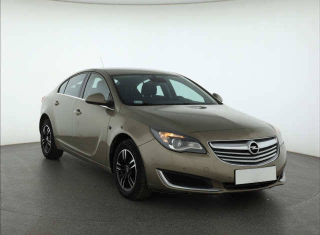 Opel Insignia 2013