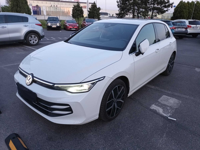 Volkswagen Golf 2024