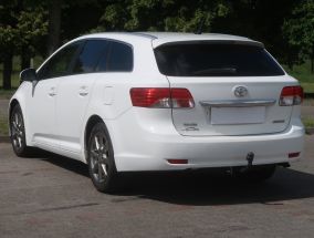 Toyota Avensis - 2012
