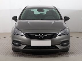 Opel Astra - 2021