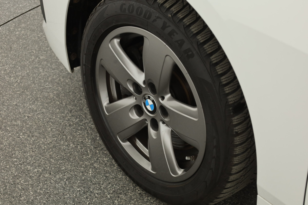 BMW 2