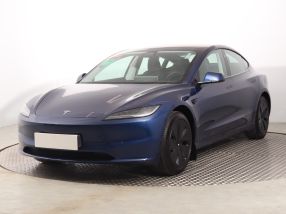 Tesla Model 3 - 2023