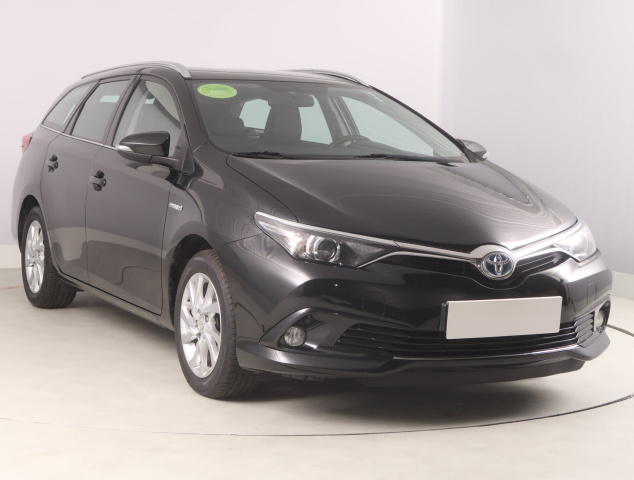 Toyota Auris 2015