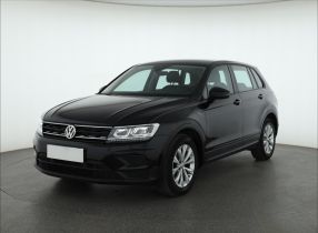 Volkswagen Tiguan - 2016
