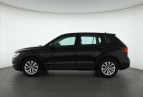 Volkswagen Tiguan - 2016