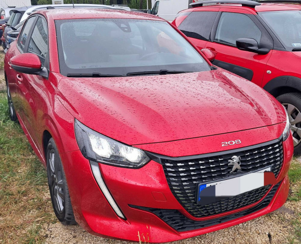Peugeot 208 2021
