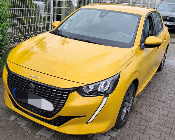 Peugeot 208 2021