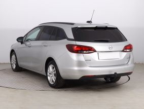 Opel Astra - 2017