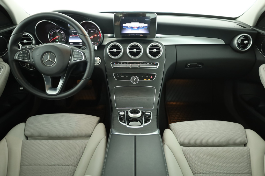 Mercedes-Benz C
