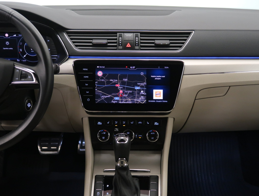 Škoda Superb