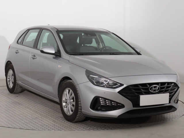Hyundai i30 2021