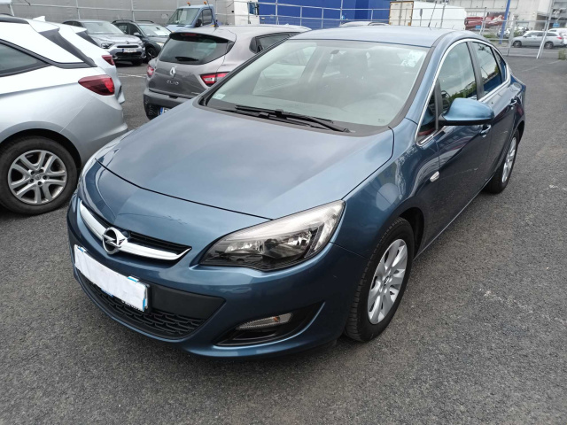 Opel Astra 2016