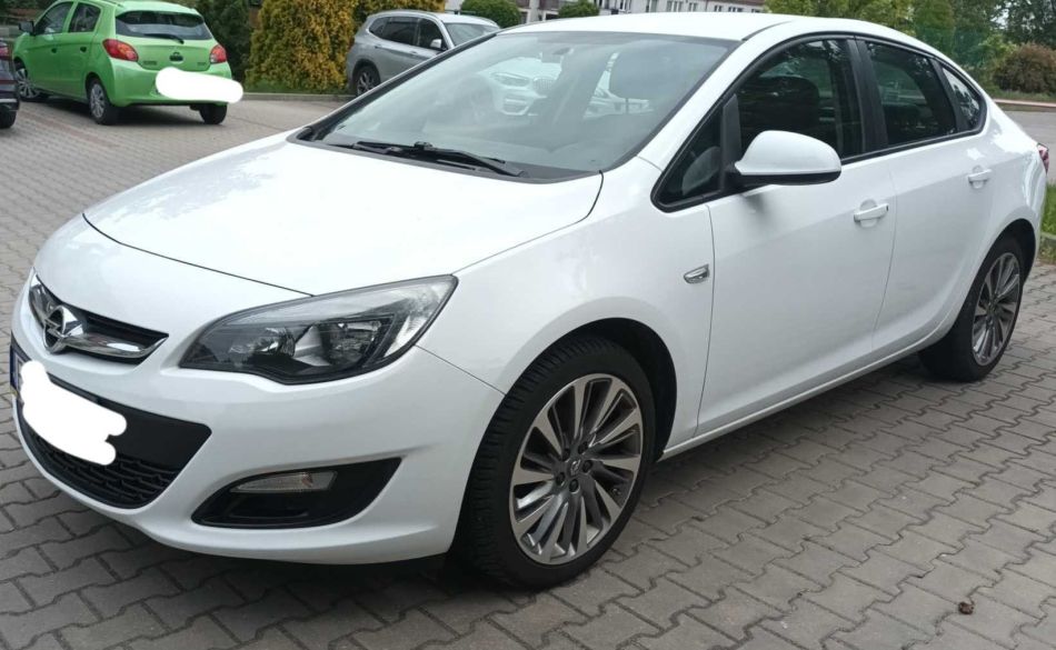 Opel Astra - 2017