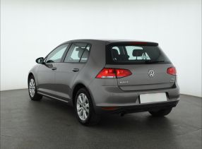Volkswagen Golf - 2015