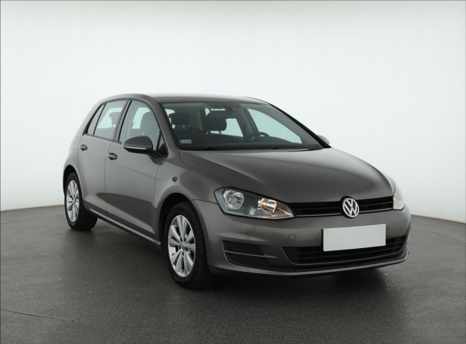 Volkswagen Golf - 2015
