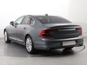 Volvo S90 - 2017
