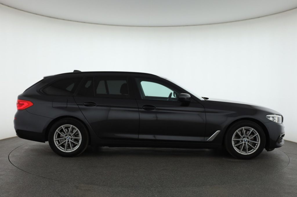 BMW 5