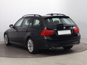 BMW 3 - 2010